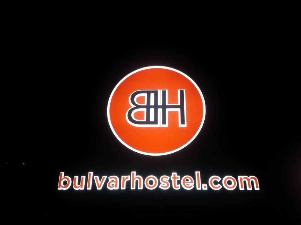 Bulvar Hostel เอสเกซีเฮียร์ ภายนอก รูปภาพ